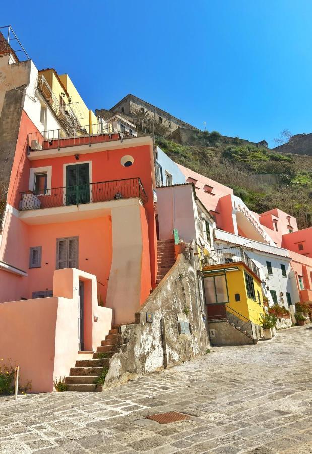 Monolocale Azzurro Procida Apartment Exterior photo